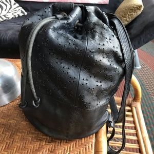 Genuine leather bucket bag/backpack